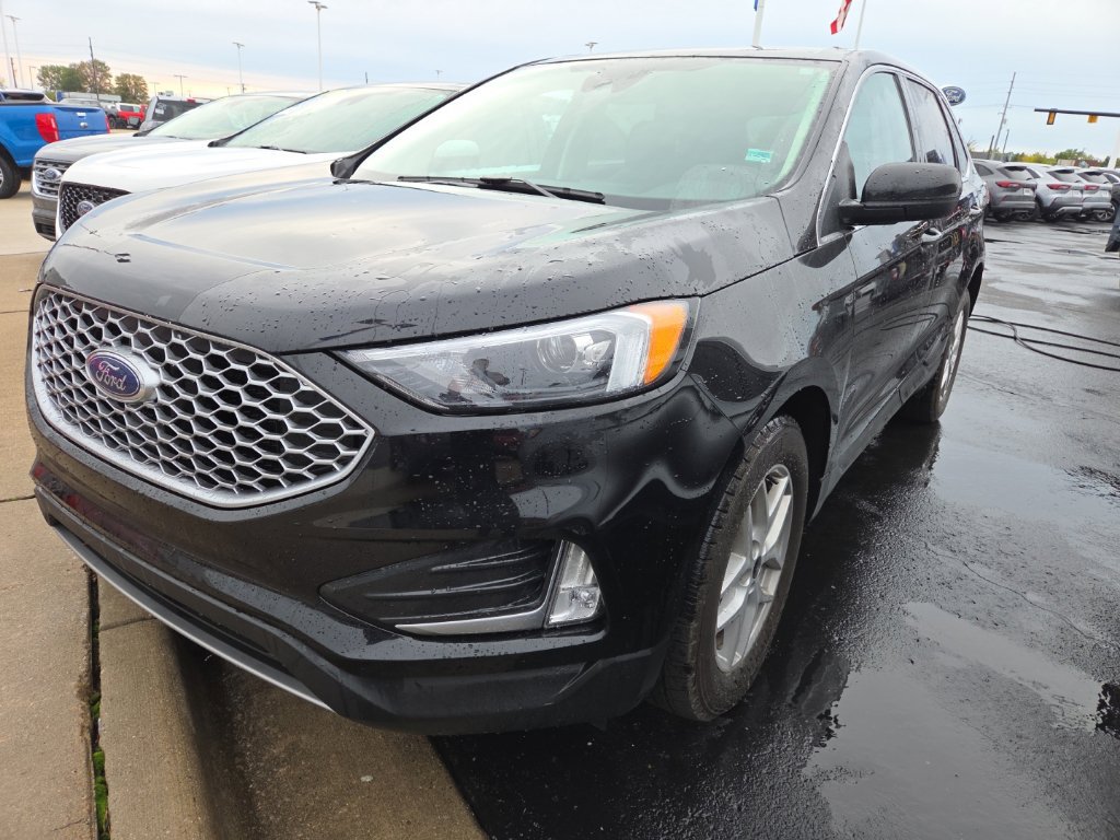 Certified 2024 Ford Edge SEL w/ Convenience Package AWD/4WD image 1