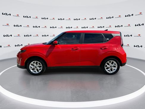 Certified 2024 Kia Soul LX w/ Option Group 015 FWD image 5