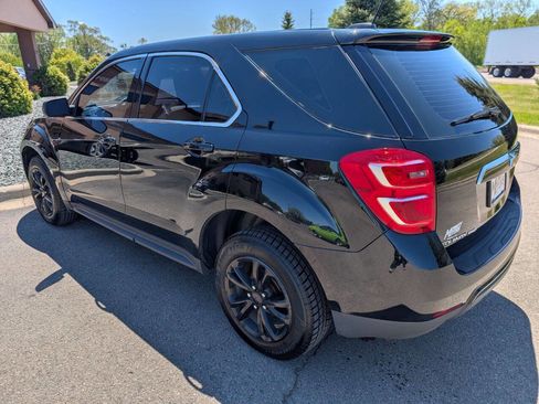 Used 2017 Chevrolet Equinox LS AWD/4WD image 7