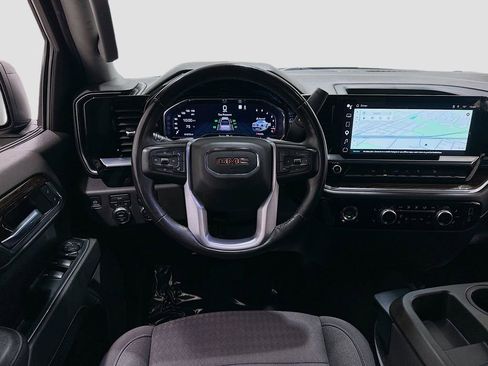 Used 2022 GMC Sierra 1500 Elevation w/ LPO, Elevation Black Package image 23