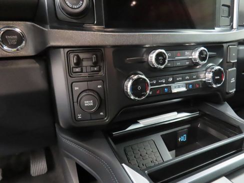 Used 2025 Ford F250 Platinum image 66