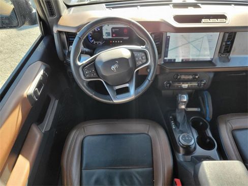 Used 2021 Ford Bronco Outer Banks image 12