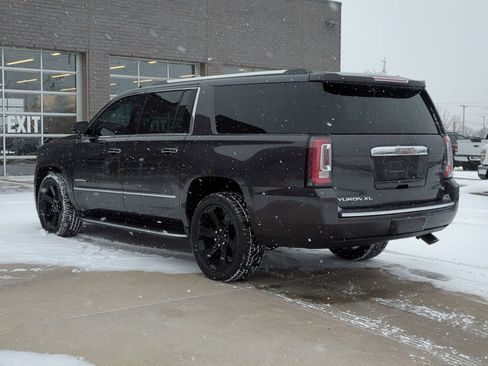 Used 2017 GMC Yukon XL Denali w/ Open Road Package image 5