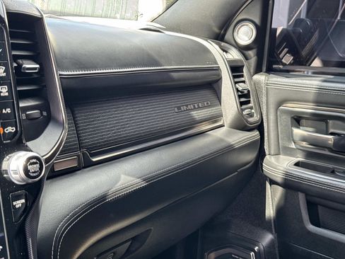 Used 2021 RAM 2500 Limited AWD/4WD image 25