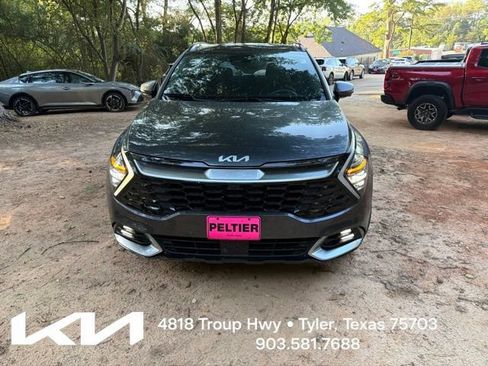 Certified 2023 Kia Sportage SX FWD image 2