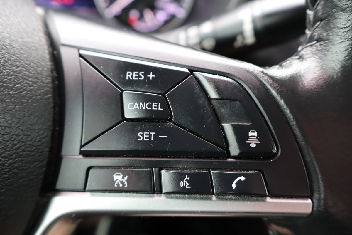 Used 2022 Nissan Sentra SV FWD image 30