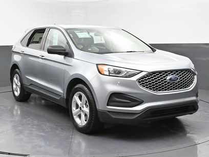 Used 2024 Ford Edge SE