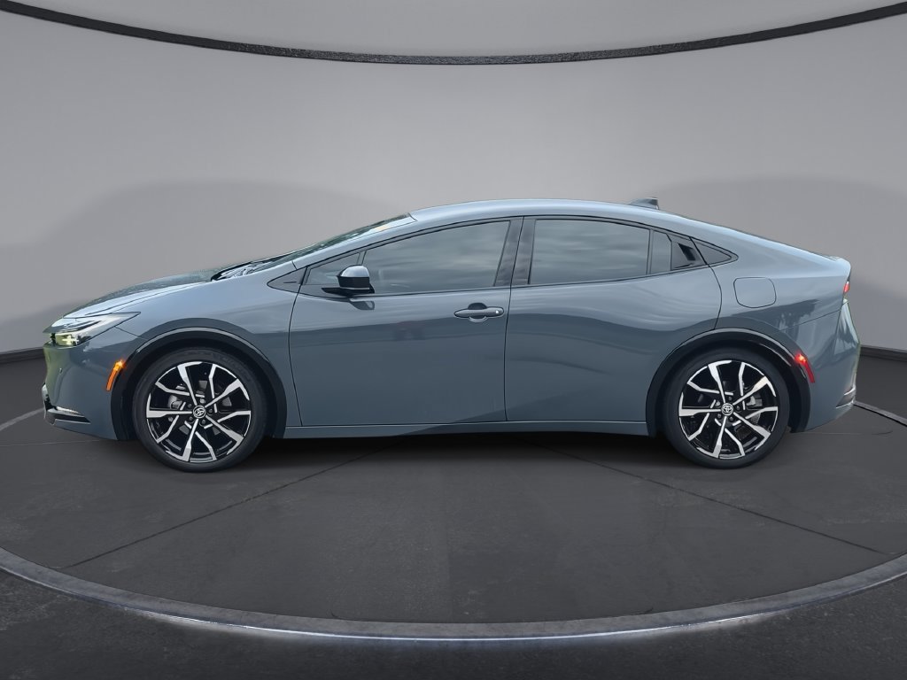 Certified 2025 Toyota Prius Plug-In Hybrid FWD image 5