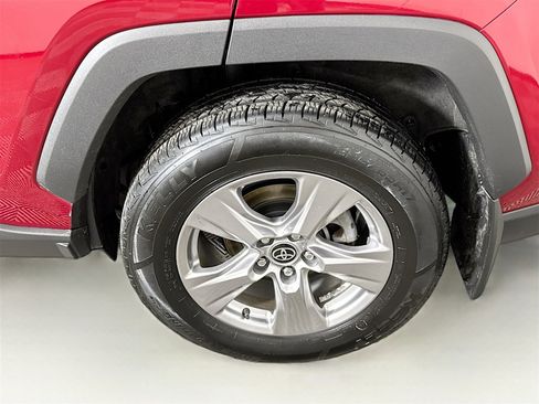 Certified 2022 Toyota RAV4 XLE image 20