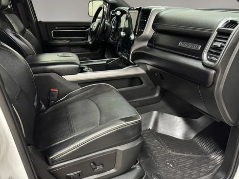 Used 2022 RAM 2500 Laramie AWD/4WD image 15