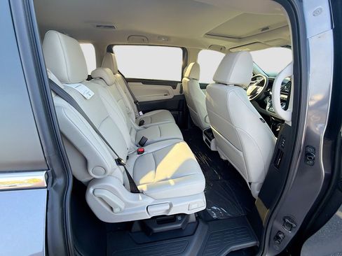 New 2026 Honda Odyssey EX-L image 22