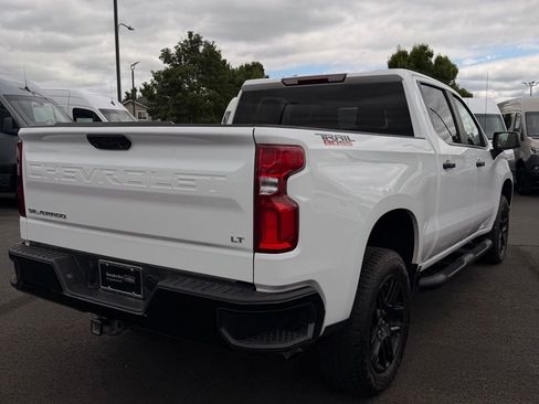 Used 2025 Chevrolet Silverado 1500 LT Trail Boss w/ Protection Package AWD/4WD image 8