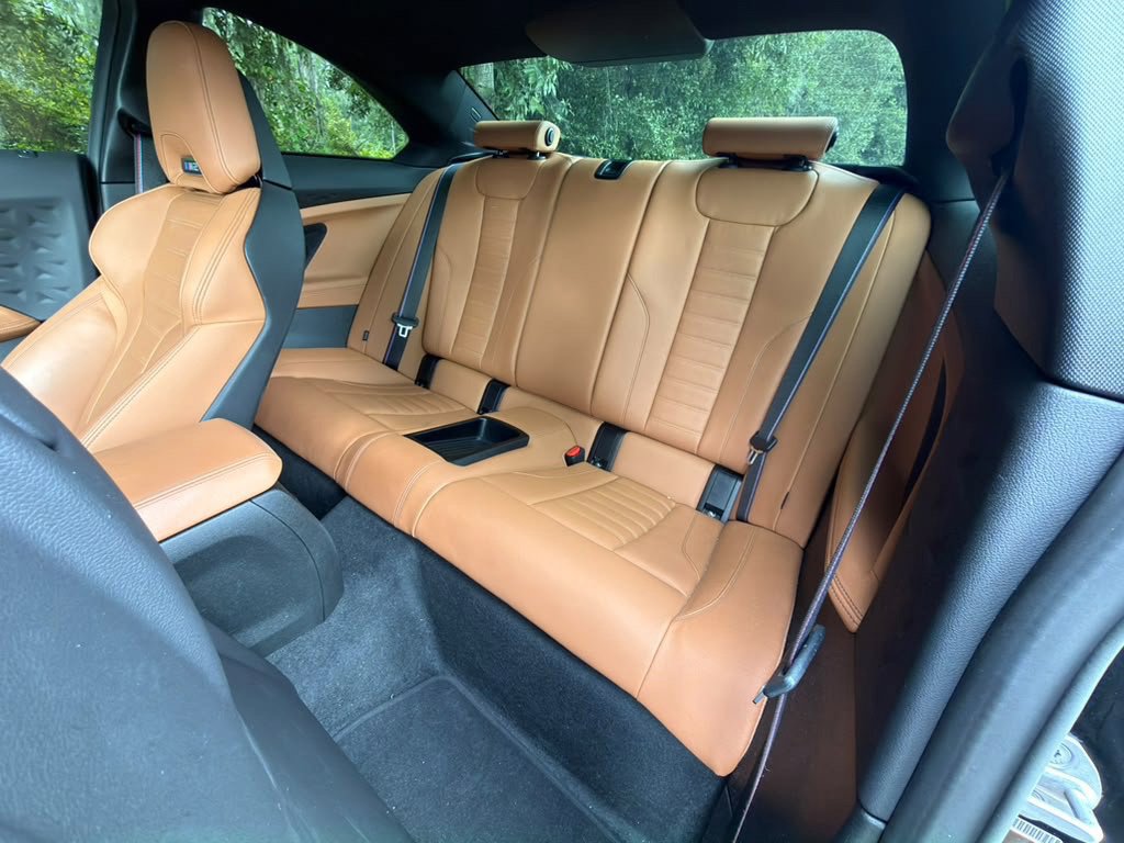 Used 2024 BMW M2 w/ Lighting Package RWD image 26