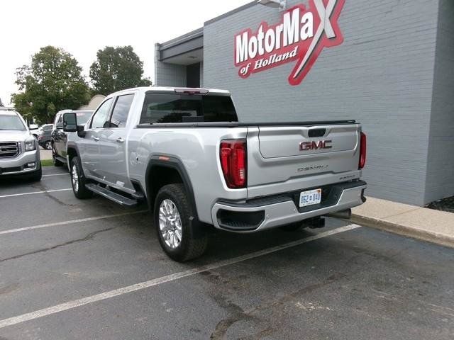 Used 2020 GMC Sierra 2500 Denali w/ Denali Ultimate Package AWD/4WD image 10