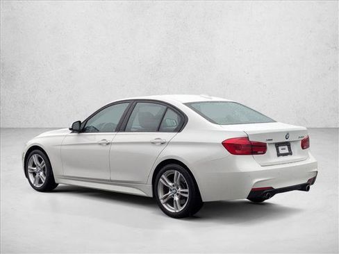 Used 2016 BMW 340i xDrive Sedan image 8
