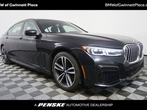 Used 2022 BMW 740i xDrive 740i xDrive w/ M Sport Package image 1