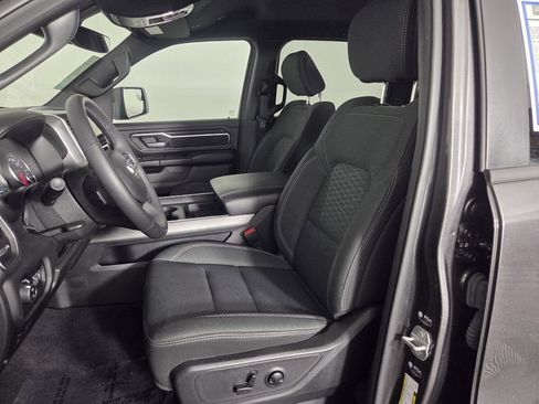 Used 2025 RAM 1500 Big Horn RWD image 10
