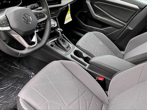 New 2025 Volkswagen Jetta Sport image 14