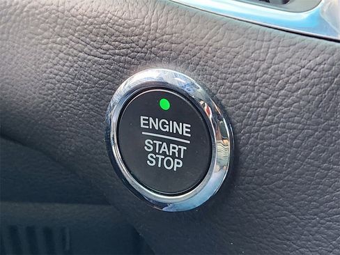 Used 2021 Ford Edge ST w/ Equipment Group 401A image 22