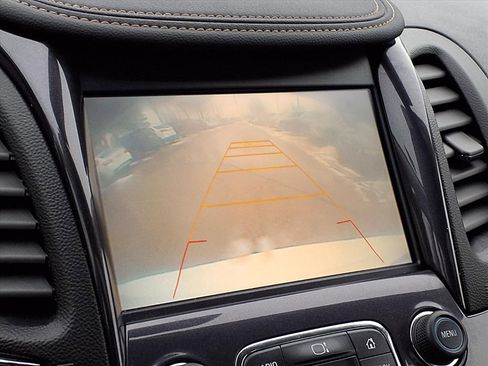 Used 2016 Chevrolet Impala LTZ w/ Enhanced Convenience Package image 18