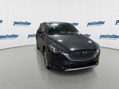 Used 2025 MAZDA CX-5 Signature AWD/4WD image 3