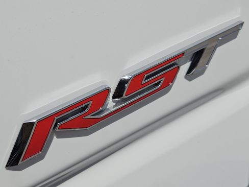 New 2026 Chevrolet Silverado 1500 RST w/ Convenience Package II AWD/4WD image 8
