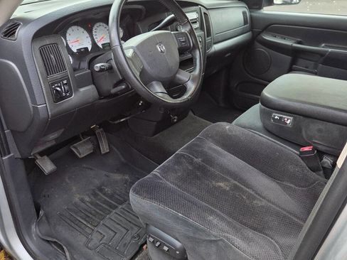 Used 2005 Dodge Ram 2500 Truck SLT w/ Quad Cab Big Horn Value Group image 19