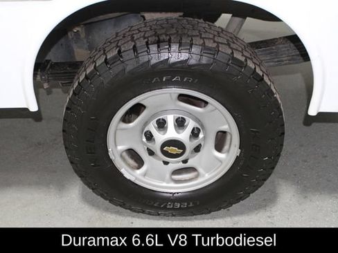 Used 2022 Chevrolet Silverado 2500 W/T w/ WT Convenience Package AWD/4WD image 11