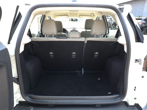 Used 2022 Ford EcoSport S AWD/4WD image 7