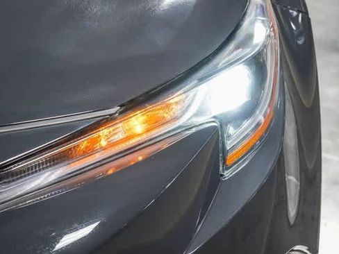 Certified 2023 Toyota Corolla LE image 8