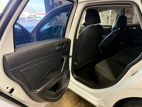 Used 2019 Volkswagen Jetta S image 16