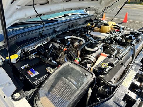 Used 2014 Ford F250 Platinum w/ FX4 Off-Road Package image 50