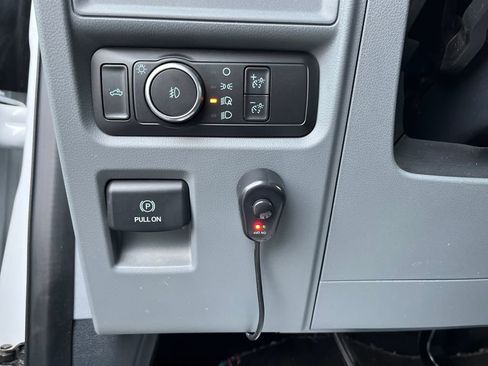 Used 2022 Ford F150 XLT image 29