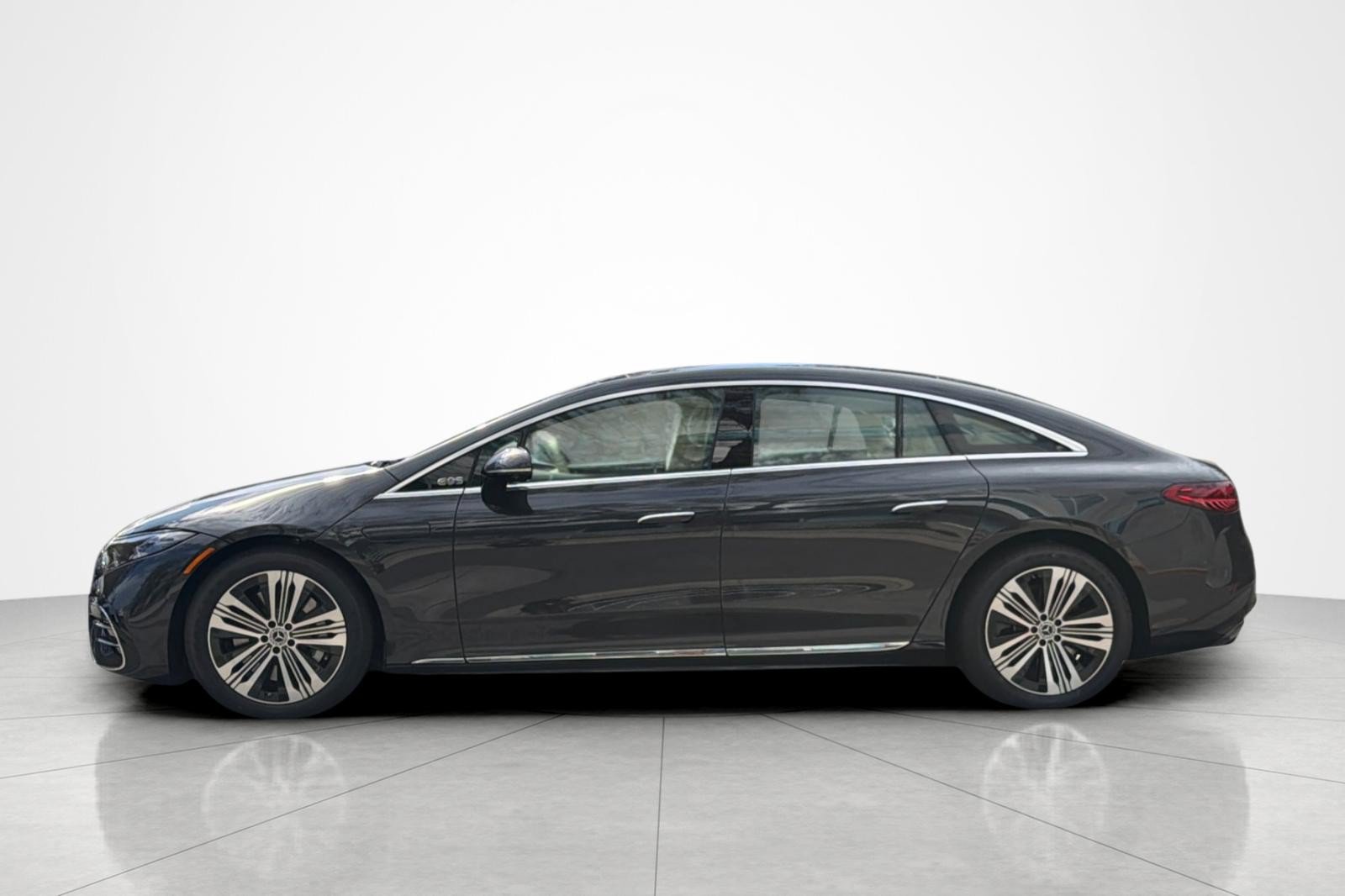 New 2026 Mercedes-Benz EQS 450+ 4MATIC Sedan image 2