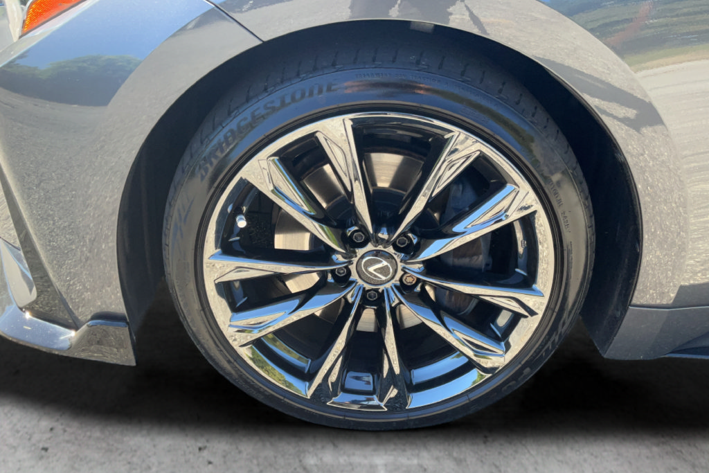 Used 2025 Lexus IS 350 F Sport w/ Navigation Package RWD image 24