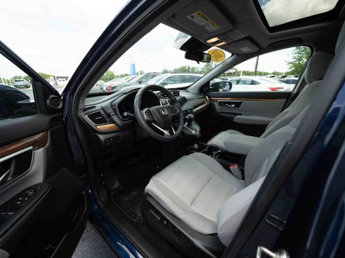 Used 2019 Honda CR-V EX image 8