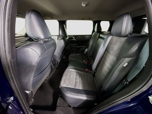 Used 2022 Mitsubishi Outlander SEL Black Edition image 25