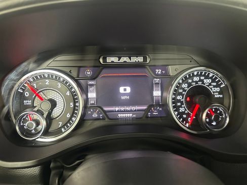Used 2022 RAM 1500 Big Horn AWD/4WD image 14