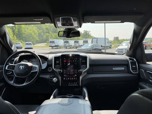 Used 2019 RAM 1500 Laramie image 16