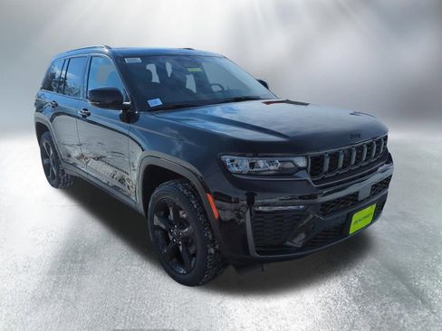 New 2026 Jeep Grand Cherokee Limited w/ Limited Altitude Package AWD/4WD image 8