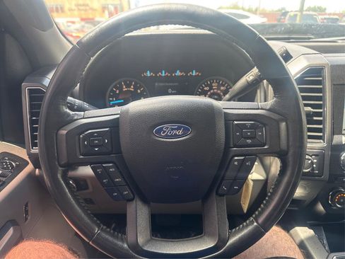 Used 2018 Ford F150 XLT w/ Equipment Group 302A Luxury AWD/4WD image 16