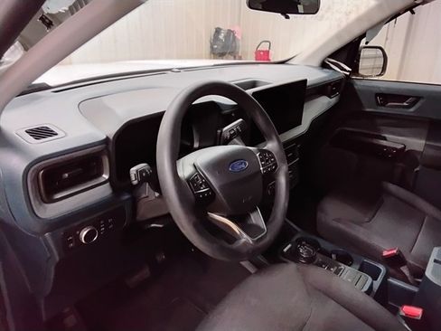 Used 2025 Ford Maverick XL FWD image 11