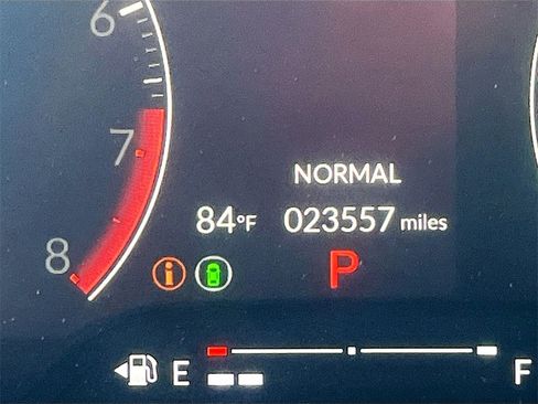 Used 2023 Honda Civic Sport image 12