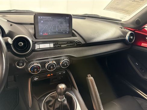 Used 2022 MAZDA MX-5 Miata RF Grand Touring w/ Weather Package RWD image 29
