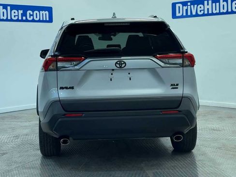 Used 2024 Toyota RAV4 XLE w/ Convenience Package image 7