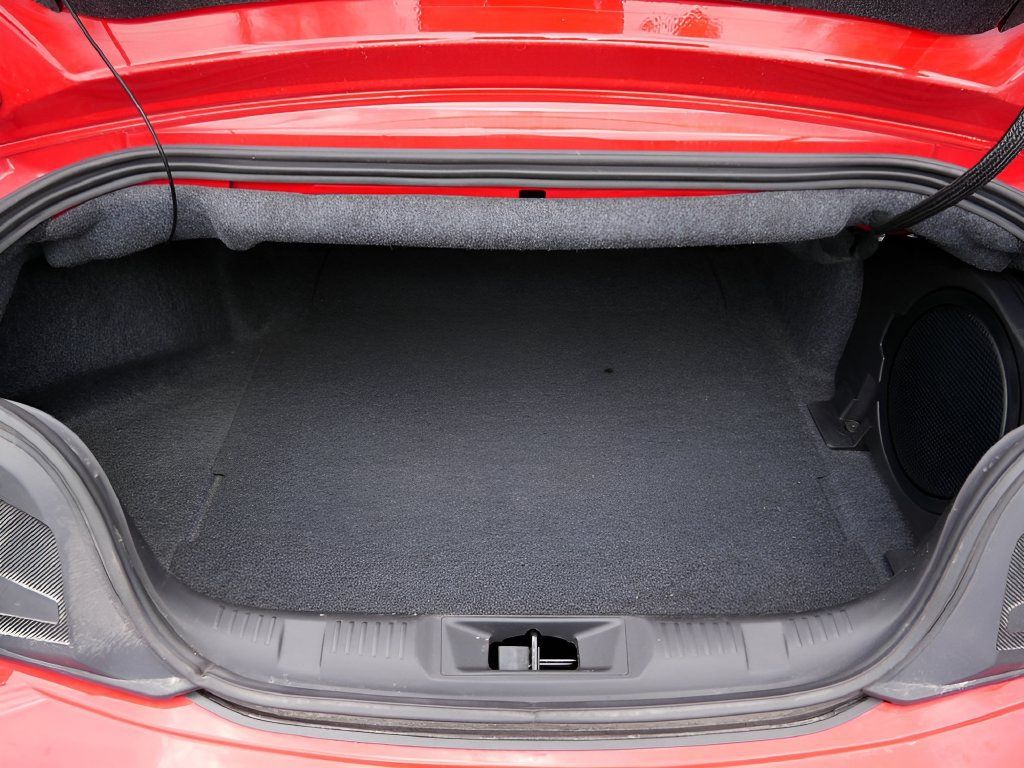 Used 2025 Ford Mustang GT Premium RWD image 12
