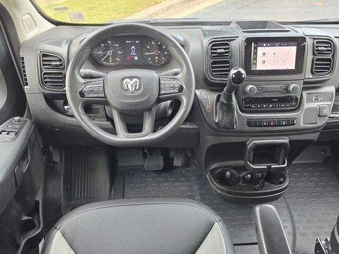 Used 2025 RAM ProMaster 3500 w/ Convenience Group FWD image 15
