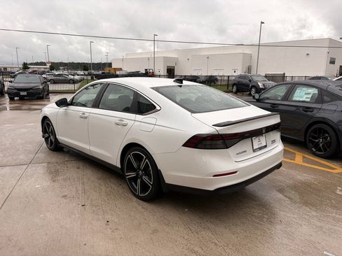 Certified 2023 Honda Accord Sport image 6