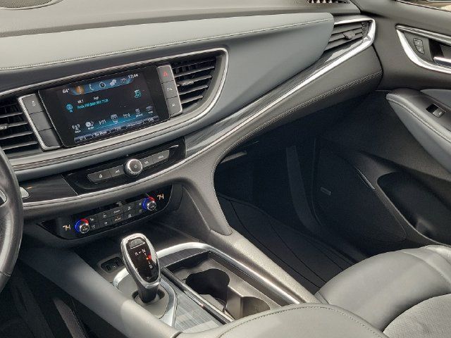 Used 2018 Buick Enclave Premium FWD image 28
