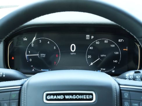 New 2026 Jeep Grand Wagoneer Summit AWD/4WD image 9